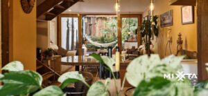 Esta casa tipo chalet está en venta